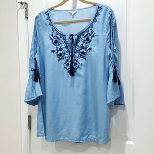 Crown & Ivy | Chambray Bell Sleeve, Embroidered, Tassel Blouse,  Size Large